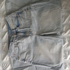 American Eagle 90's Boyfriend Jeans